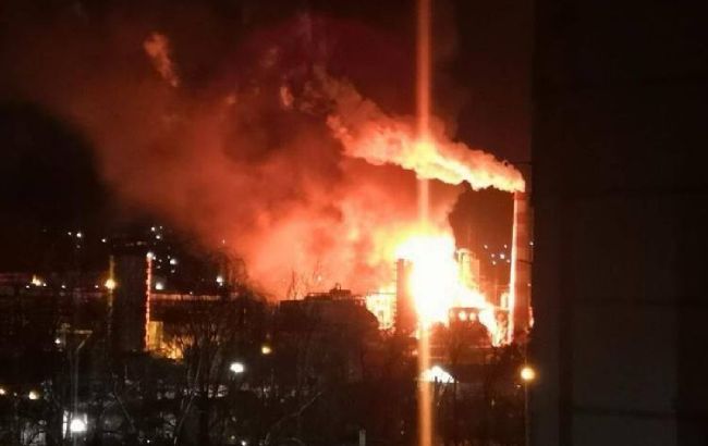 Порт Туапсе відновив експорт пального: як російська нафта повертається на ринок попри удари